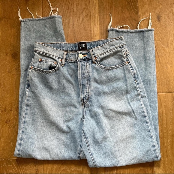 BOG Light Blue Distressed Jeans - Picture 1 of 3